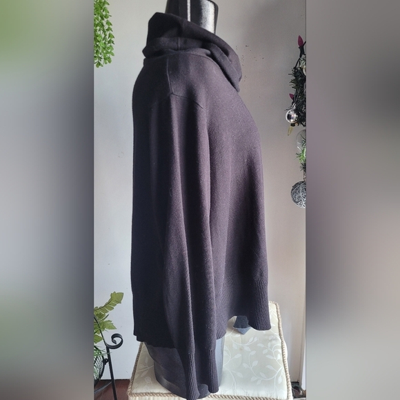 89th + Madison Black and Grey Cowl Turtleneck Sweater XL - Picture 4 of 7